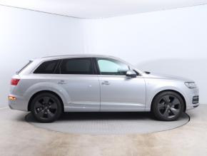 Audi Q7  50 TDI S-Line 