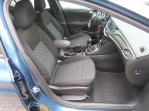 Opel Astra  1.6 CDTI 