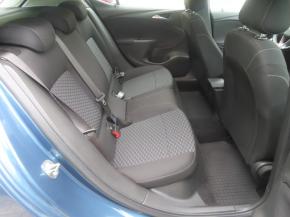 Opel Astra  1.6 CDTI 