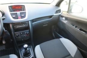 Peugeot 207  1.4 VTi 
