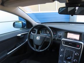 Volvo V60  D2 
