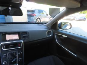 Volvo V60  D2 