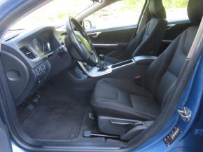 Volvo V60  D2 