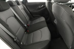 Hyundai i30  1.6 CRDi 