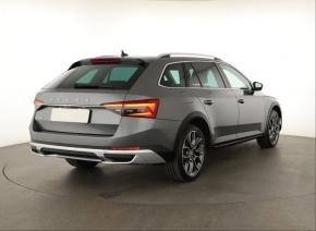 Škoda Superb  2.0 TDI Scout 