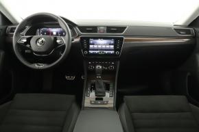 Škoda Superb  2.0 TDI Scout 