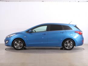 Hyundai i30  1.6 MPI Active 