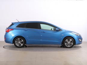 Hyundai i30  1.6 MPI Active 