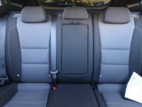 Hyundai i30  1.6 MPI Active 