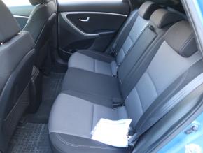 Hyundai i30  1.6 MPI Active 