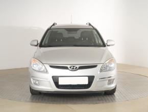 Hyundai i30  2.0 CVVT 