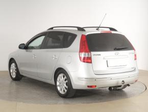 Hyundai i30  2.0 CVVT 