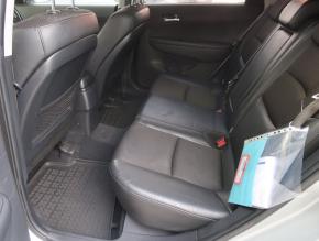 Hyundai i30  2.0 CVVT 
