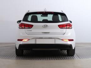 Hyundai i30  1.5 DPI Comfort 