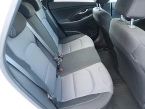 Hyundai i30  1.5 DPI Comfort 