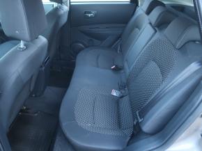 Nissan Qashqai  1.6 