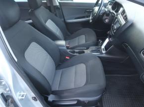 Kia Ceed  1.6 CRDi Gold 