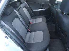 Kia Ceed  1.6 CRDi Gold 