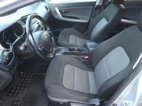 Kia Ceed  1.6 CRDi Gold 