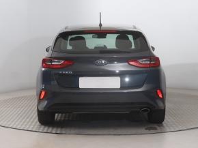 Kia Ceed  1.4 CVVT 