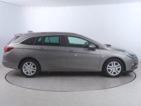 Opel Astra  1.6 CDTI 