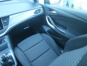 Opel Astra  1.6 CDTI 