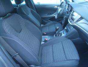 Opel Astra  1.6 CDTI 