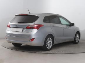 Hyundai i30  1.6 MPI 