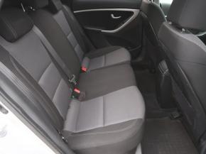 Hyundai i30  1.6 MPI 