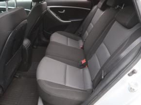 Hyundai i30  1.6 MPI 