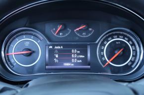 Opel Insignia  2.0 CDTI Dynamic 