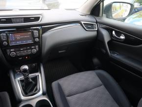 Nissan Qashqai  1.2 DIG-T 