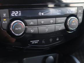 Nissan Qashqai  1.2 DIG-T 