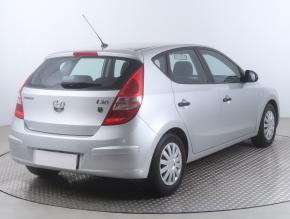 Hyundai i30  1.4 CVVT 