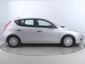 Hyundai i30  1.4 CVVT 