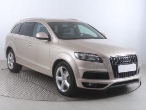 Audi Q7  3.0 TDI 