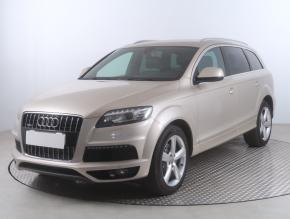 Audi Q7  3.0 TDI 