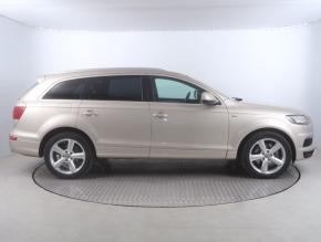 Audi Q7  3.0 TDI 