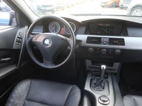 BMW 5  523i 