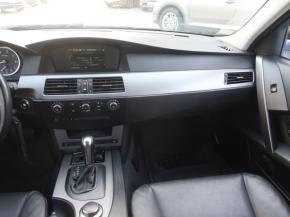 BMW 5  523i 