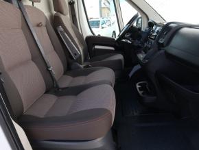 Peugeot Boxer  2.2 BlueHDi . 