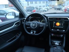 MG ZS SUV  EV 42.5 kWh Luxury 