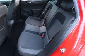 Opel Astra  1.6 CDTI Business 