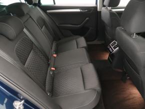Škoda Superb  1.6 TDI Ambition 