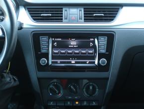 Škoda Rapid  1.0 TSI 