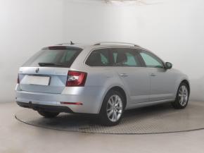 Škoda Octavia  1.6 TDI Clever 