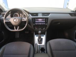 Škoda Octavia  1.6 TDI Clever 