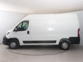 Peugeot Boxer  2.2 BlueHDi . 