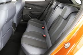 Peugeot 2008  1.2 PureTech Allure 