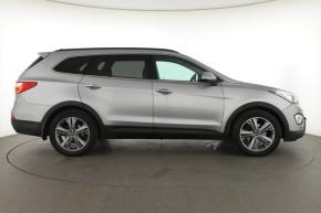 Hyundai Grand Santa Fe  2.2 CRDi 